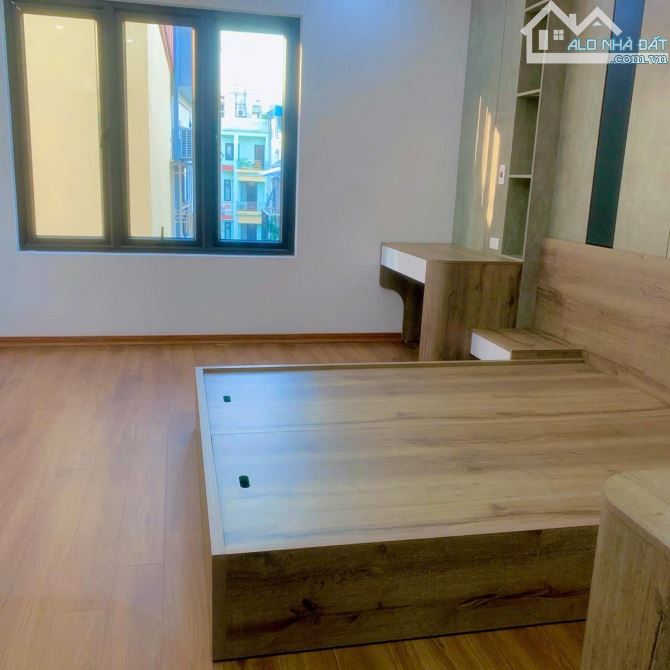 Siêu phẩm Khương Đình , thang máy , lô góc, sổ đỏ nở hậu, 36m giá 9,5 tỷ - 2