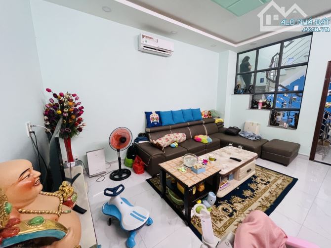 Bán nhà mặt tiền kinh doanh Phú Nhuận - 6 tầng - 60m2 - kinh doanh tốt - 2