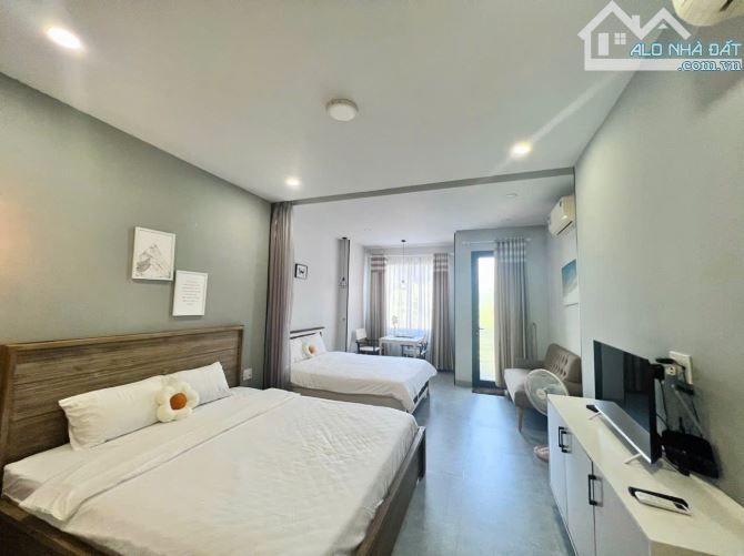 Bán nhà 4 tầng đường Nguyễn Đình Chiểu, đại học Nha Trang. Thuận tiện kinh doanh. Gần Hòn - 2