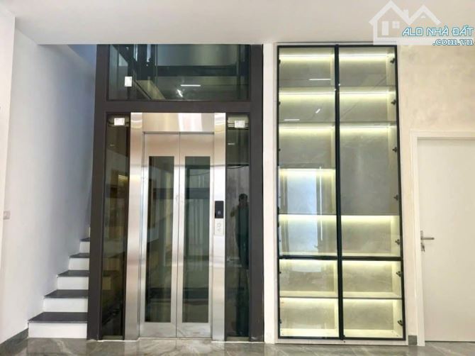 Bán Nhà 5Tầng Quận 7_KIA Canival Ngủ Trong Nhà_Full Nội Thất+Thang Máy;Sổ 2025;Nhỉnh 12Tỷ. - 2