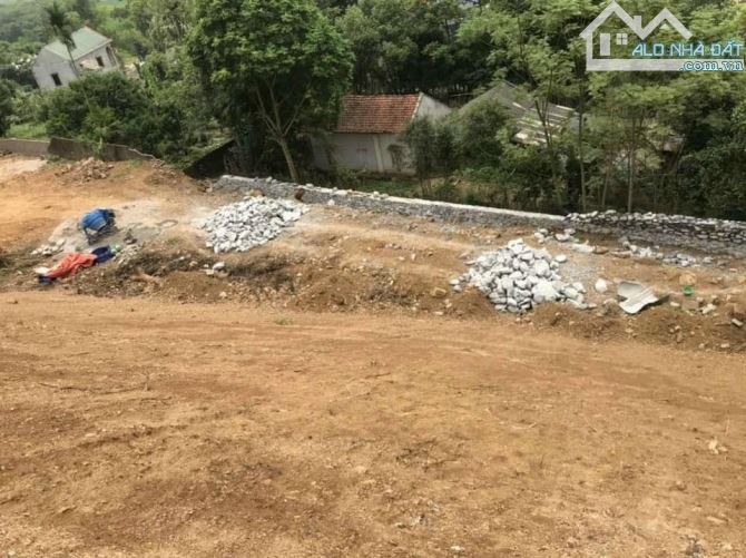 Bán 3392m2 đất, view cao thoáng, sát đường cao tốc HN-HB, đối diện khu cn Quang Tiến - 2