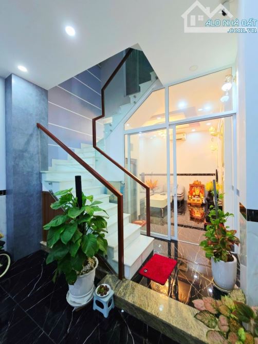 Siêu phẩm – 52.4m² – 4 Tầng– Đường 8M – Long Trường Q9 – 4.x Tỷ - 2