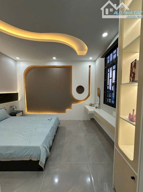 Căn góc 2MT duy nhất trong khu Bàu Cát 4.5x20m , 4 tầng giá 14 tỷ còn thương lượng - 2