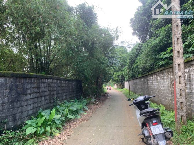 Bán 801m/200m TC tại Lương Sơn suối chảy trong đất, giáp Cư Yên giá chỉ 2,6 tỷ. - 2