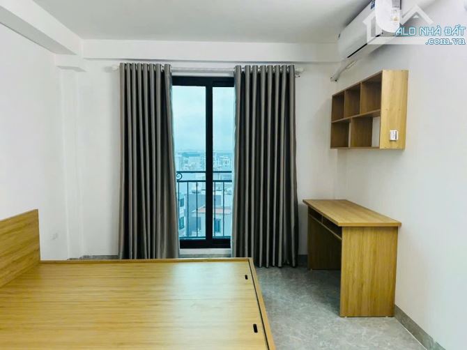 CCMN mặt phố Lai Xá 70m2 - 7 tầng - 12 phòng rộng - 2