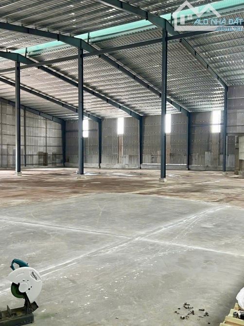 Cho Thuê Xưởng Tổng DT 4000m2 Giá 110trieu Phước Tân - 2