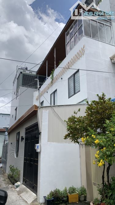 HXH thông, 3 tầng, 9,3m x 5m, Nguyễn Văn Khối - 2