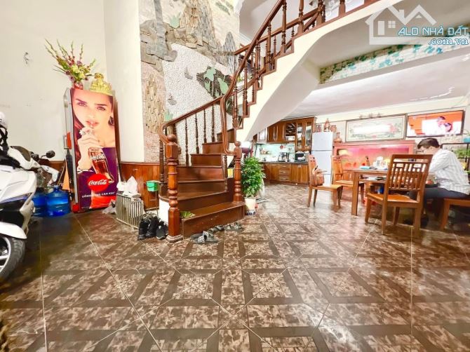 💥RỘ THÔNG TIN: Nguyễn Chí Thanh 49m2, gần phố, dân xây, phân lô ô tô đỗ, ô chờ, MT bề thế - 2
