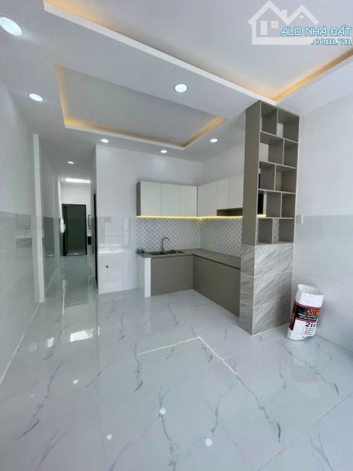 Bán Gấp Căn Nhà C4 ở Đ.Số 28- Tân Thông Hội- Củ Chi. DT 105m2, Giá 999 triệu. - 2