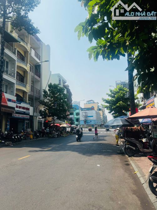 Siêu phẩm mặt tiền Nguyễn Thái Bình Q1! DT:4,5x20m(90m2) - KC; 6TẦNG,HĐT;150tr/thgiá 37 tỷ - 2