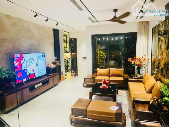 VỊ TRÍ MẶT ĐƯỜNG ĐÔI LIỀN KỀ LINH ĐÀM, VIEW VƯỜN HOA, VỈA HÈ RỘNG, KINH DOANH, Ô TÔ TRÁNH. - 2