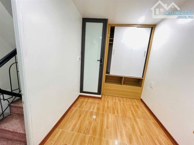 Bán nhà Kim Ngưu 15m² -5 tầng -3.7 tỷ- 3PN-sổ riêng- ngõ thoáng - 2