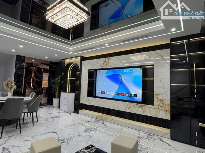 Nhà mới 8 tầng ĐÀM QUANG TRUNG giá chào 20.8 tỷ Dtsd: 61.1m2 Thiết kế: 8 tầng mới hiện đại - 2
