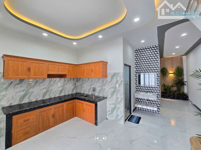 Bán nhà đẹp mới 100%, 1 sẹt Ql1A, giáo xứ Thái Hoà, Hố Nai 3. Thổ cư 100m2 2,99 tỷ - 2