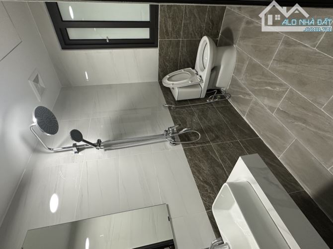 Bán nhà phố Nguyên Xá – 30m² – 5 tầng – Giá chỉ 6.4 tỷ - 2