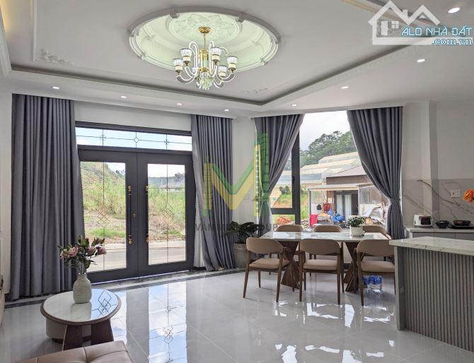 Bán gấp nhà 2 mặt tiền mới xây dựng đường An Sơn, Đà Lạt, vị trí đẹp đắc địa của toàn khu - 2