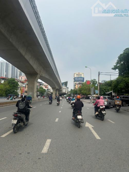 Nhà mới xây cầu diễn 32m2 x6 tầng thang máy 4 ngủ chỉ hơn 7 tỷ - 2