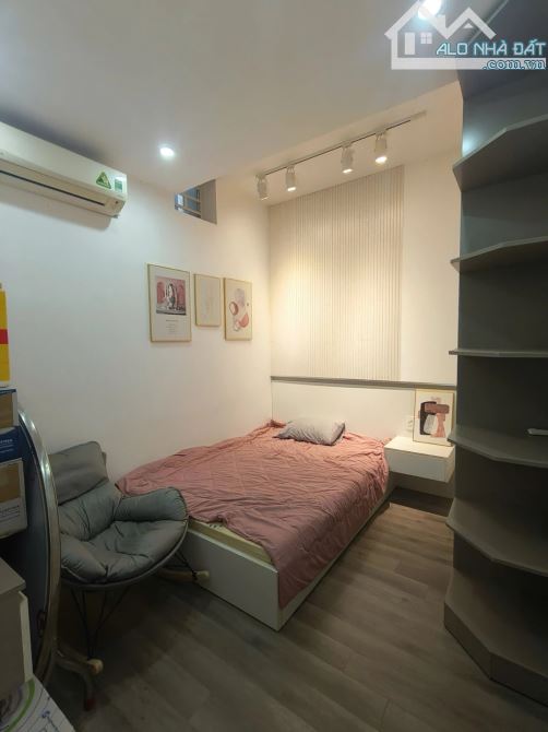 🏠 BÁN NHÀ 3 TẦNG MẶT TIỀN NGAY GẦN ĐƯỜNG HÀN THUYÊN– HOÀ CƯỜNG BẮC-  FULL NỘI THẤT - GIÁ - 2