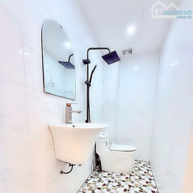 BÁN NHÀ ĐẸP HỒ VĂN CHƯƠNG 35M, NGÕ NÔNG THOÁNG, FULL NỘI THẤT, 3PN RỘNG, SỔ ĐỎ CC, Ở NGAY - 2
