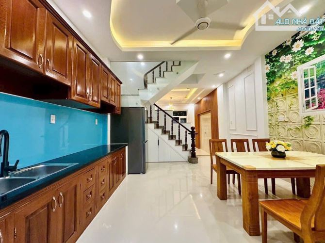 Nhà 3 tầng MẶT TIỀN đường THẠNH XUÂN 39, phường TX Q12 DT 56,3m2 (4,5mx17) đường 5m💰4,85T - 2