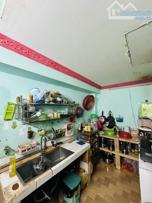 CẦN BÁN GẤP NHÀ 2 TẦNG 💥70m² (4 x 17.5) Hẻm 5M, 3 Phút qua Tân Phú. 10 Phút đi Q.6 4 TỶ - 2