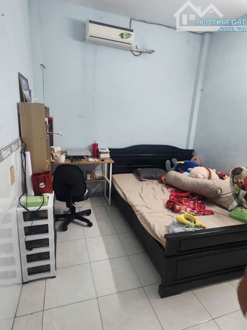 Nhà RỘNG Ở NGAY -  đường 27 - Gò Vấp - 2 Tầng - 3PN,2WC - DT 50m2 - Hơn 4 tỷ - 2