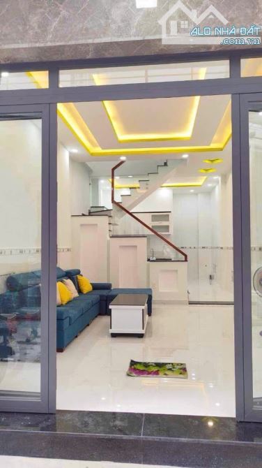 TRUNG TÂM TÂN PHÚ, HXH - SIÊU PHẨM 2 TẦNG - VƯỜN LÀI -40 M2 -NGANG 4M -NHỈNH 4 TỶ. - 2