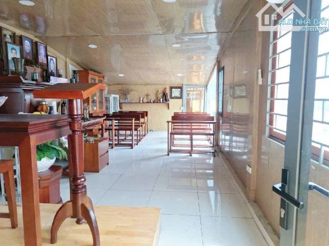 MẶT TIỀN NGUYỄN THỊ ĐỊNH - AN PHÚ Q2 - 120m2 - 4 TẦNG - 2