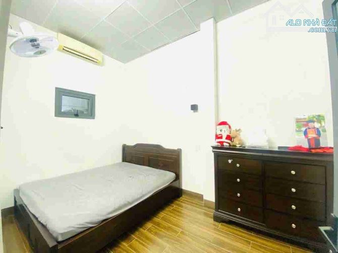 SIÊU RẺ _BÁN NHSF KHU PHỐ DÂN TRÍ CAO_GẦN SÔNG MÁT MẺ_ĐƯỜNG LƯU TRỌNG LƯ_ VÀO Ở NGAY - 2