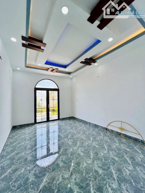 bán nhà gần trường thcs DI TRẠCH , hưởng trọn tiện ích khu đô thị hinode - 2
