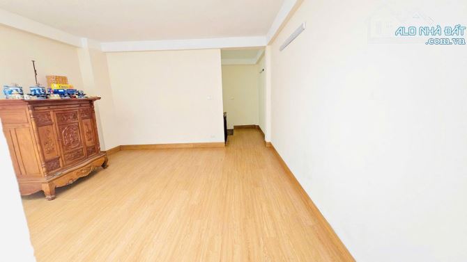 Bán căn 5 tầng gara oto thoáng trước gần KĐT Định Công - 2