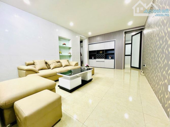 SỐC !!!BÁN NHÀ TRƯỜNG TRINH - ĐỐNG ĐA , LÔ GÓC ,Ô TÔ NHỈNH 4 TỶ - 1