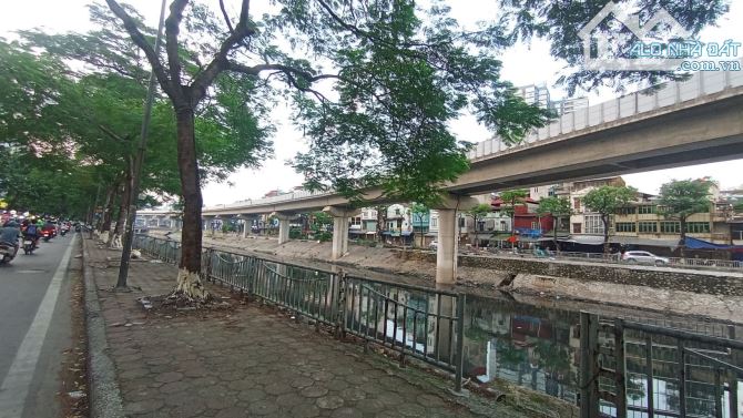 GIÁP NHẤT, BÁN NHÀ MP, VỊ TRÍ ĐẮC ĐỊA, 12 TỶ 7 TẦNG, NGAY NGÃ 4 SỞ, GT KẾT NỐI, KD ĐỈNH - 2