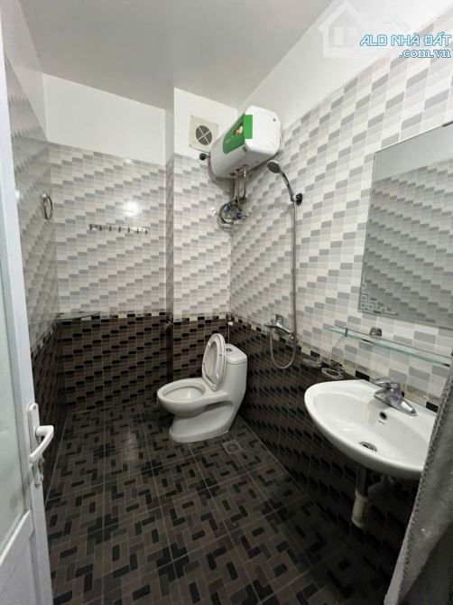 Bán căn Liền Kề Đìa Lão Hoàng Công 55mx 4 tầng vỉa hè, ô tô kinh doanh 13,6 tỷ. - 2
