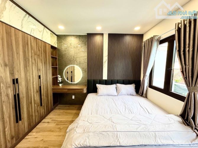 NHÀ 4 TẦNG HẺM XE HƠI THÔNG NGUYỄN VĂN LINH - TÂN THUẬN NHỈNH 7ty TL - 2