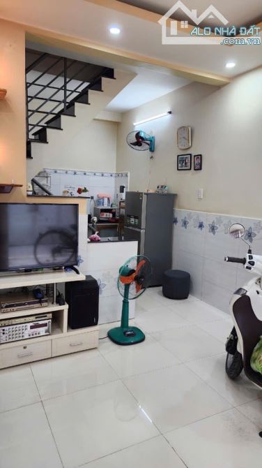 NHÀ 3,9TỶ 1LẦU NGAY PHAN HUY ÍCH , EMART - 2