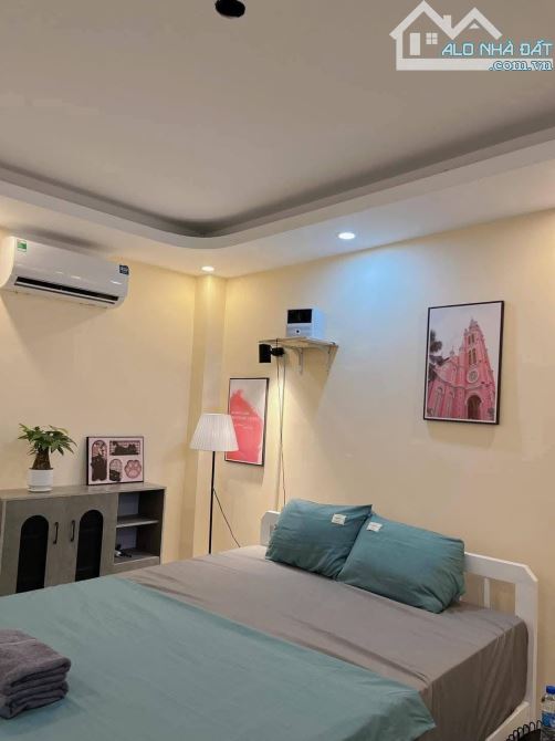 BÁN CCMN 58 NGUYỄN KHÁNH TOÀN 58M2 7 TẦNG THANG MÁY - DÒNG TIỀN 70 TR/THÁNG - GIÁ 15,7 TỶ - 2