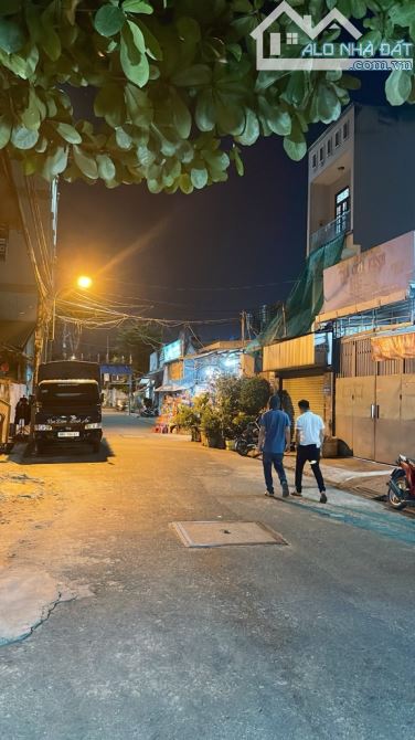 🍎BÁN NHÀ 3 TẦNG ĐƯỜNG XE TẢI - SONG HÀNH GẦN QUÂN KHU 7 NGÃ 4 AN SƯƠNG TRUNG MỸ TÂY - 3