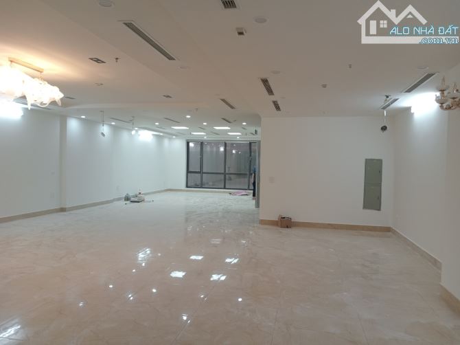 Bán tòa văn phòng 9 tầng - Nguyễn Hữu Thọ, Hoàng Mai DT 200m2, MT 7.5m, giá 179 tỷ - 3