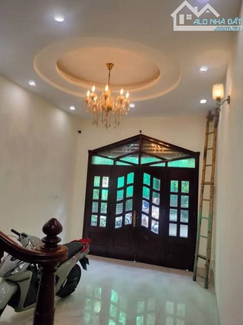 VIP ! NHÀ PHÂN LÔ HOÀNG CẦU - ĐỒNG ĐA - 2 MẶT NGÕ TRƯỚC SAU - THÔNG BÀN CỜ - KINH DOANH - 3