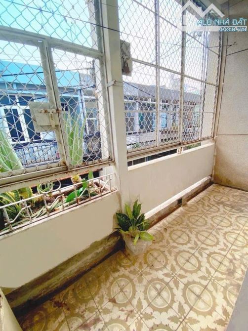 Bán nhà 2MT HXH Nguyễn Đình Chiểu, P.4, 3.6x16m, 1 trệt, 1 lầu, 2pn, 2wc, 7.95 tỷ, TL - 3