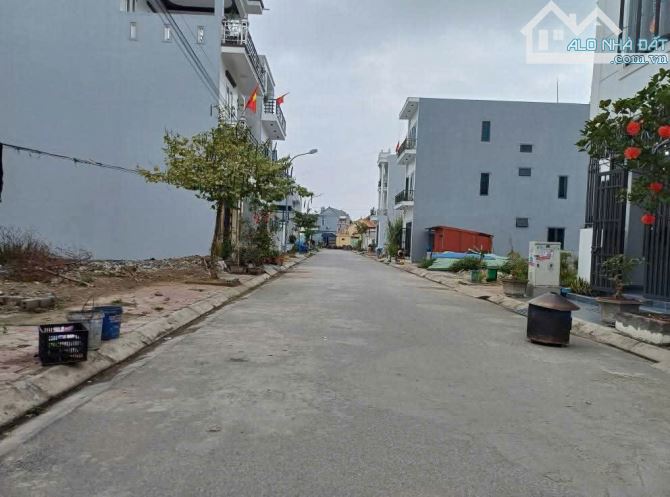 Tái định cư vạn hương 80m2 Trung Tâm Quận Đồ Sơn Gần Biển lh - 3