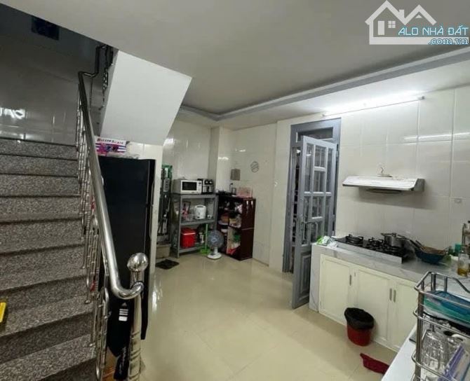 👉Bán nhà ngay Vincom Nam long - p. Tân Thuận - ô tô vào nhà - 78m2 - 6.45 tỷ - 3