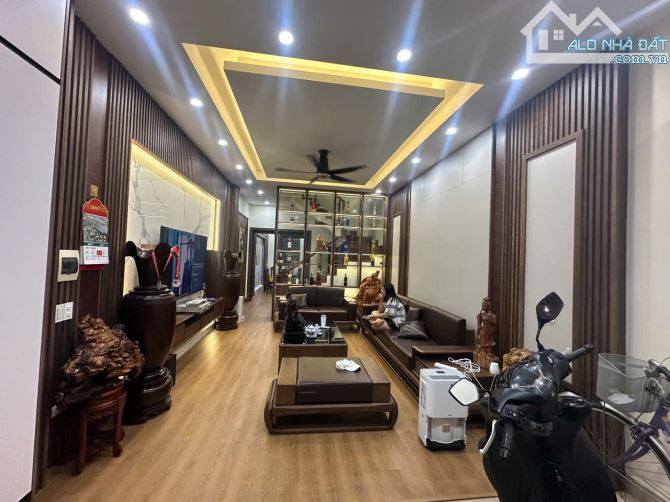 Bán nhà đẹp tại Phường Tiền Phong Thành phố Thái Bình DT88m2, 3 tầng , giá 6,8tỷ - 3