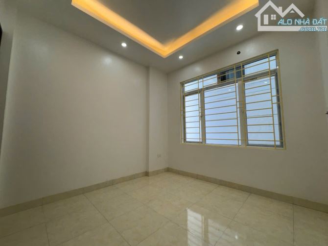 Gần chợ, gần trường học, gần cầu Mai Lĩnh . Công viên đô nghĩa chỉ 500m - 3