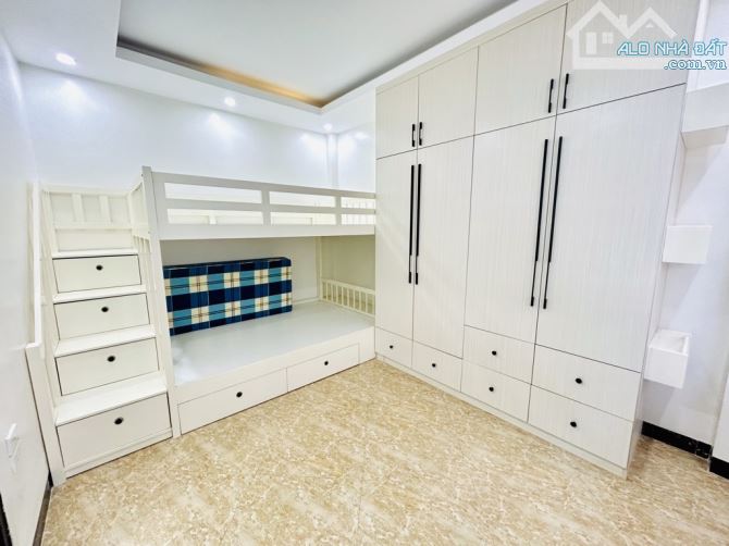 🏡 Mua nhà mới nên nhượng lại – Nhà đẹp phố Giang Văn Minh, 30m² x 5 tầng – Tài chính 6 Tỷ - 3