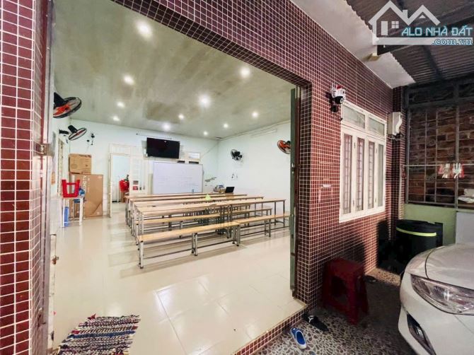 BÁN ĐẤT TẶNG NHÀ – KIỆT Ô TÔ VIP BÙI THỊ XUÂN, HUẾ - CẠNH KQH BÀU VÁ - GIÁ CHỐT 2 TỶ 750 - 3