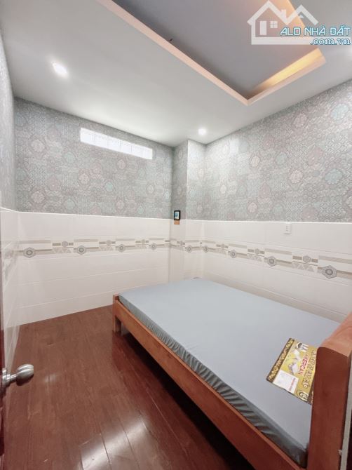 NHÀ ĐẸP HXH PHẠM VĂN CHIÊU - 5 TẦNG NGANG RỘNG 5M - 6.6 TỶ - 3