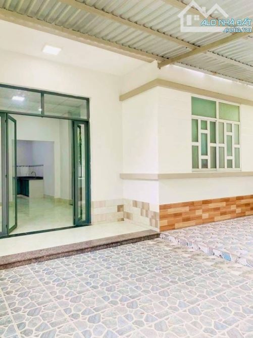 Đang kẹt tiền ! Cần bán gấp căn nhà cấp 4 ở 1 / Tân Hiệp 14 , Hóc Môn 102m2 SHR giá 925TR - 3