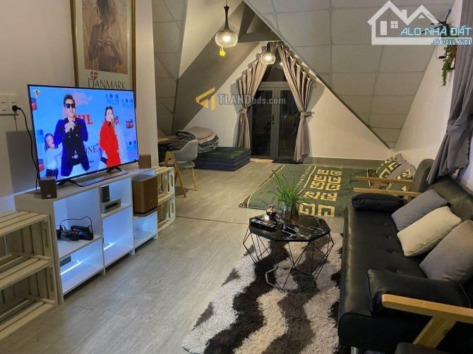 BÁN KHÁCH SẠN YESIN CÁCH HXH CHỈ 700m - THU NHẬP 25 Tr . GIÁ 7TỶ9 - 3